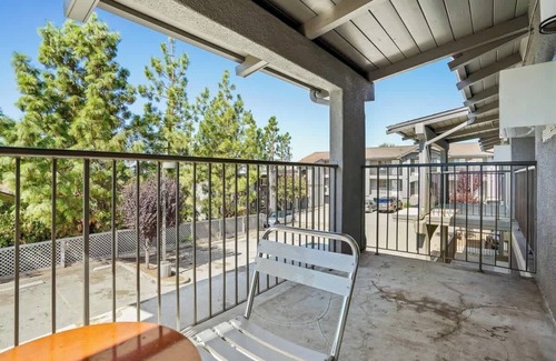 Fremont Apartment | (Cozy studio, 1BED, 1BA, No kitchen)