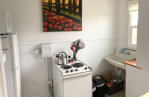 Pocatello Apartment | Guest Rated 10/10: Cozy Studio with Kitchen & Breakfast