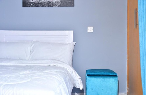 Riruta Apartment | Stylish Studio Retreat on Ngong Road, Nairobi - 10/10 Rating