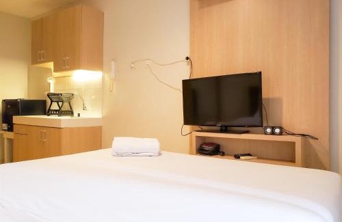 Depok Apartment | Inviting Studio at Cinere Bellevue Suites Apartment