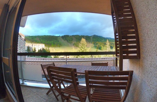 Villard-de-Lans Apartment | Inviting Studio Near Slopes with Breakfast & Kitchen Access