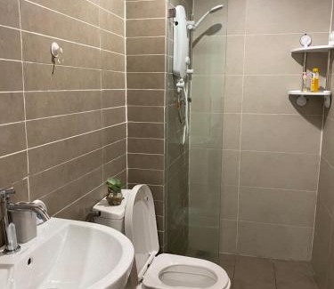 Batu Lintang Apartment | Inviting Studio at Kozi Square with Oceanfront Views
