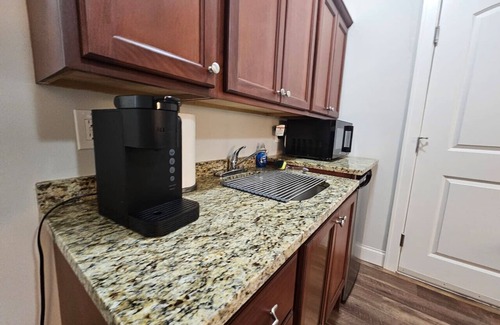 Champaign Apartment | Inviting Studio at the Historic Inman - Pet Friendly & Accessible