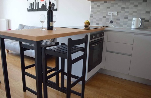 Alipasin Most Apartment | Inviting Studio in a New Residential Area with Pool