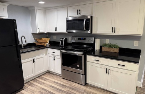 Dallas Apartment | Cozy studio in amazing Dallas with AC, WiFi