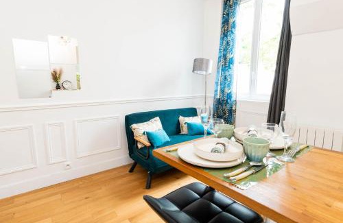 Clamart Apartment | Cozy and Child-Friendly Escape at Le Cosy Chic Hotel