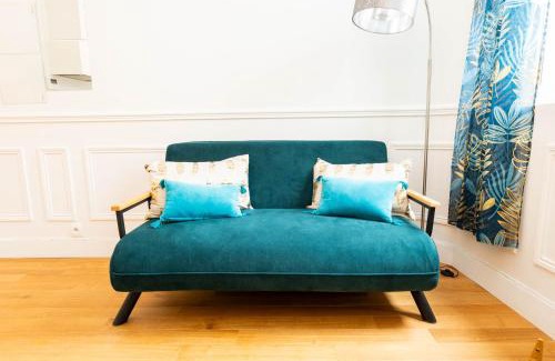 Clamart Apartment | Cozy and Child-Friendly Escape at Le Cosy Chic Hotel