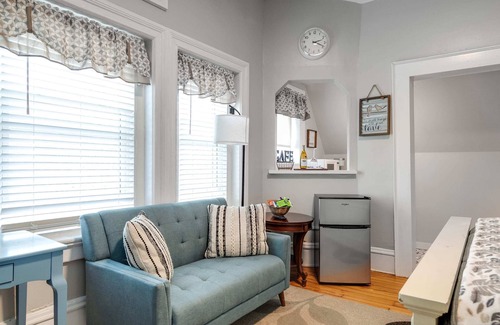 Fan District Condo | Central G7 Studio: Pet Friendly & 10/10 Guest Rated
