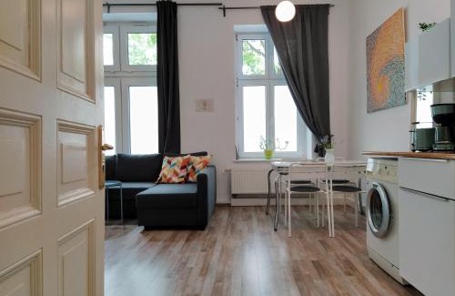 Friedrichshain Apartment | Charming Studio in Friedrichshain for Quiet Getaways