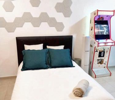 Quinta do Anjo Apartment | Cozy Quinta do Anjo Studio with Pool and Terrace Retreat