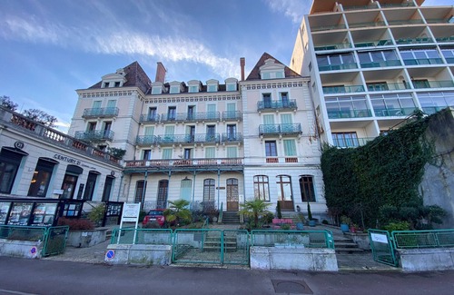 Evian-les-Bains Apartment | Cozy Studio Évian-les-Bains with Lake View & Spa Access
