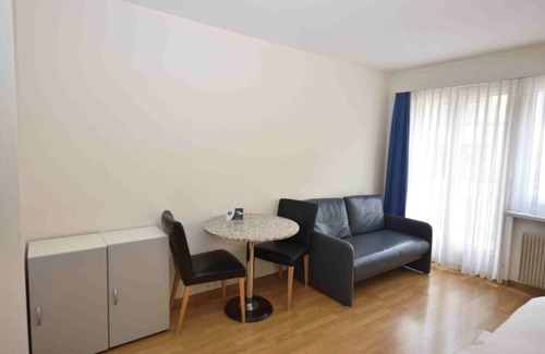 District 6 Apartment | Cozy studio near central station (Crown 38)
