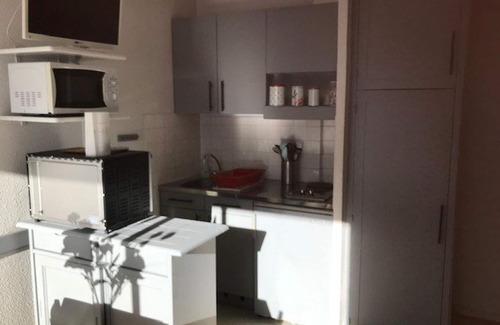 Montreal Apartment | Cozy Studio La Mongie: Ideal for Families & Pet Lovers