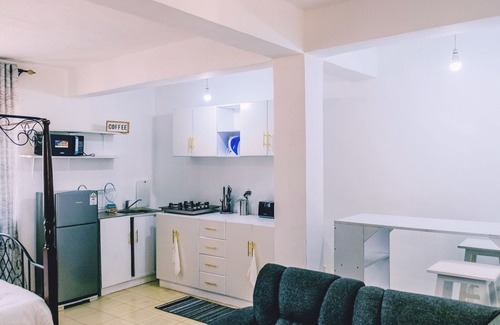 Kisumu Apartment | Cozy Studio Apartment with Kitchen & Breakfast Included