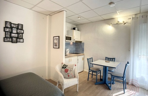 Lamalou-les-Bains Apartment | Comfortable Studio in Lamalou-les-Bains for 2 Guests