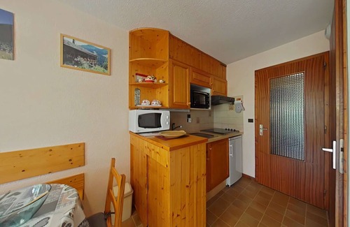 Le Grand-Bornand Apartment | Cozy Studio Flat at Apartment Le Grand-Bornand for 4