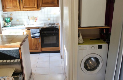 La Roque-Gageac Apartment | Cozy Apartment in La Roque-Gageac with Spa & Breakfast