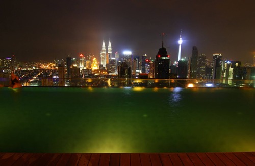 Chow Kit Apartment | Cozy Studio with KL City View & Pool Access