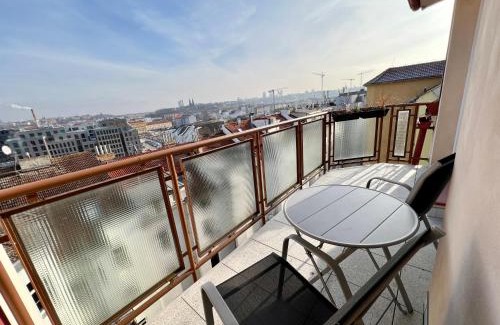 Smichov Apartment | Cozy Studio with Prague panorama view