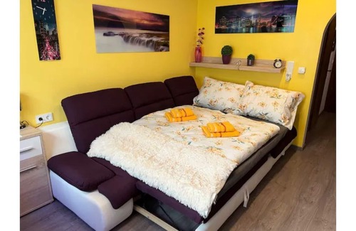 Fulpmes House | Inviting Studio with Spa and Breakfast Options Await