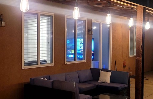 Roosevelt Apartment | Cozy studio with WiFi and AC in welcoming Fresno