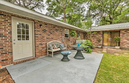 Beaufort Apartment | Cozy Studio with Yard, Close to Downtown Beaufort!