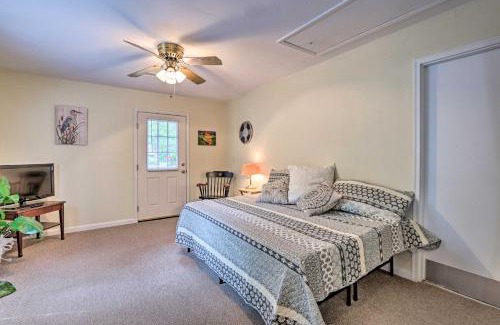 Beaufort Apartment | Cozy Studio with Yard, Close to Downtown Beaufort!