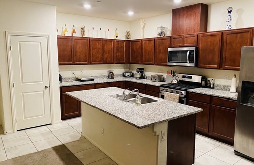 Henderson House | Inviting Family Townhome Near The Strip with Hot Tub & Spa