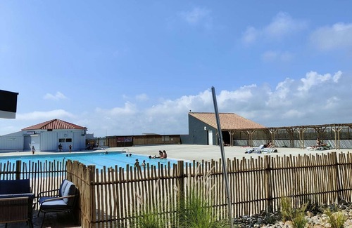 Le Barcares Apartment | Oceanfront Apartment Port Barcares with Spa & Kitchen Access