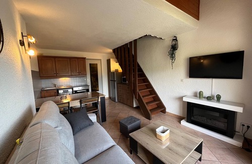Correncon-en-Vercors Apartment | Cozy T2 Cabin + Mezzanine Apartment near Ski Slopes in Corrençon-en-Vercors