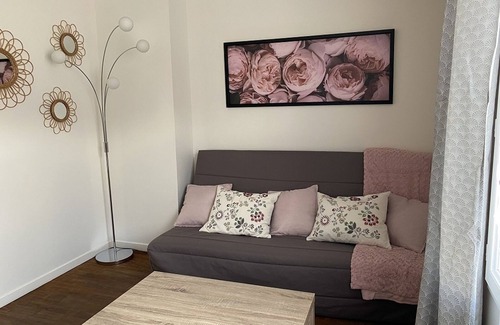 La Roche-Posay Apartment | Relaxing Retreat at Apartment La Roche-Posay for 2
