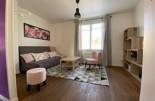 La Roche-Posay Apartment | Relaxing Retreat at Apartment La Roche-Posay for 2