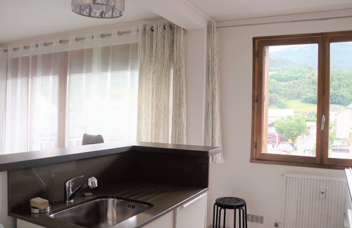 Barcelonnette Apartment | Inviting Apartment Barcelonnette with Spa and Family Amenities