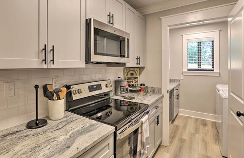 Tallahassee Apartment | Inviting Tallahassee Apartment with Yard & Pet-Friendly Perks