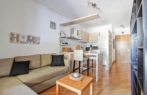 Garbatella Apartment | Charming Terrace Apartment Near Eataly and Metro Piramide