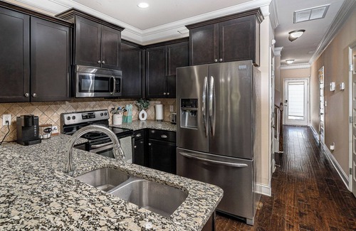 Normal House | Comfy 3-Bedroom Retreat Near MidCity and Orion Amphitheatre