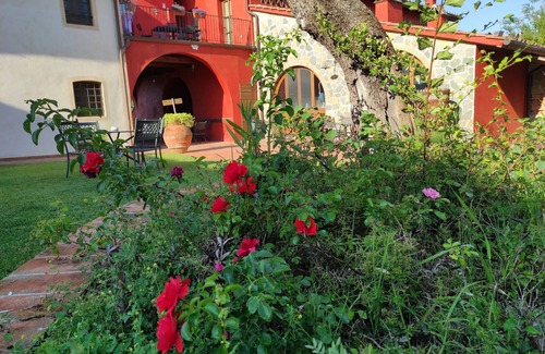 Empoli Apartment | Cozy Apartment with Balcony, Pool & Ocean View Awaits!