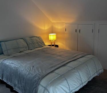 Auckland Bed & Breakfast | Cozy Retreat with Independent Bathroom & Free Parking