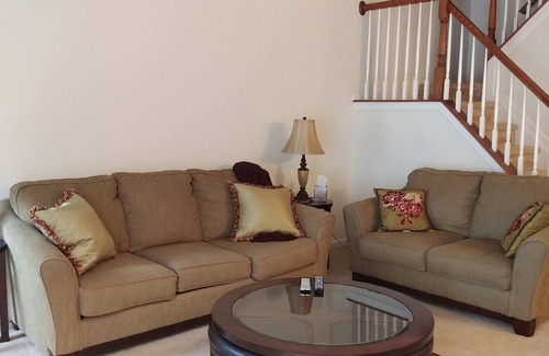 Winston - Salem House | Charming Townhome with Pet-Friendly Amenities & Top Reviews