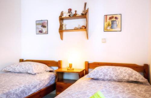 Kallirakhi House | Inviting Traditional House with Ocean Views in Thassos