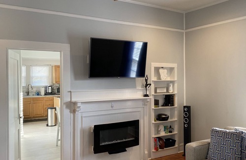 Kannapolis House | Inviting Two Bedroom Bungalow Near Exciting Attractions