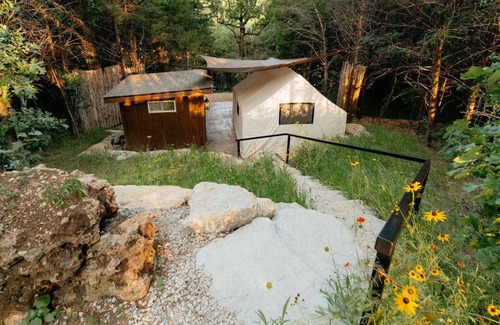Branson House | Unique Glamping Experience at Bedrock Ozark Mountain Retreat