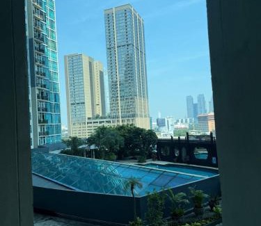East Kuningan Apartment | Cozy unit in Bellagio Residence