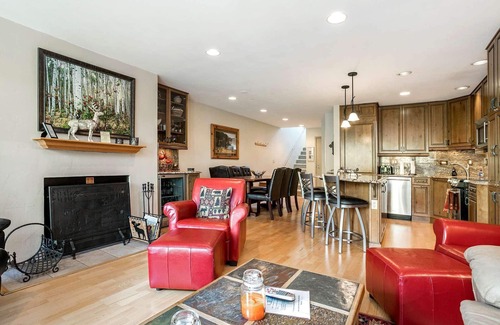 Vail Condo | Unwind in Our Simba Run Condo for an Unforgettable Stay