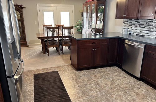 Bradley House | Updated 2 BR Home with Pool and Breakfast Included