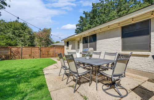Park Central House | Inviting Home with 2 King Suites in Prime Location