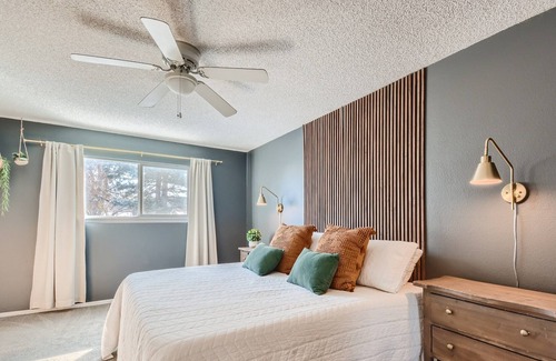 Morrison House | Charming Updated Home Near Red Rocks with Breakfast