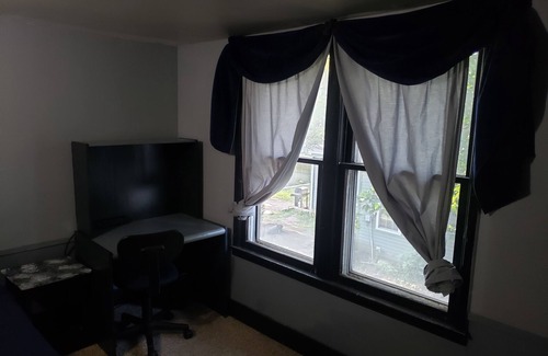 Pipestone House | Inviting Upper Apartment at Hiawatha House Near Pipestone