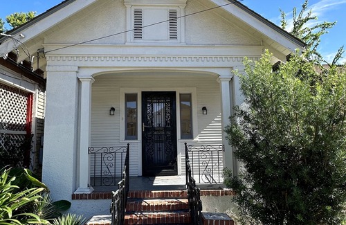 East Carrollton House | Inviting Uptown House with Spa and Hot Tub Amenities