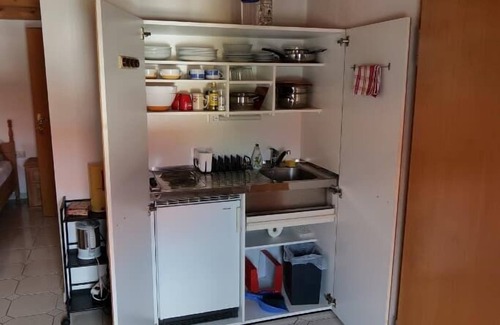 Bad Griesbach im Rottal Apartment | Cozy Apartment for 4 with Kitchen & Breakfast Included